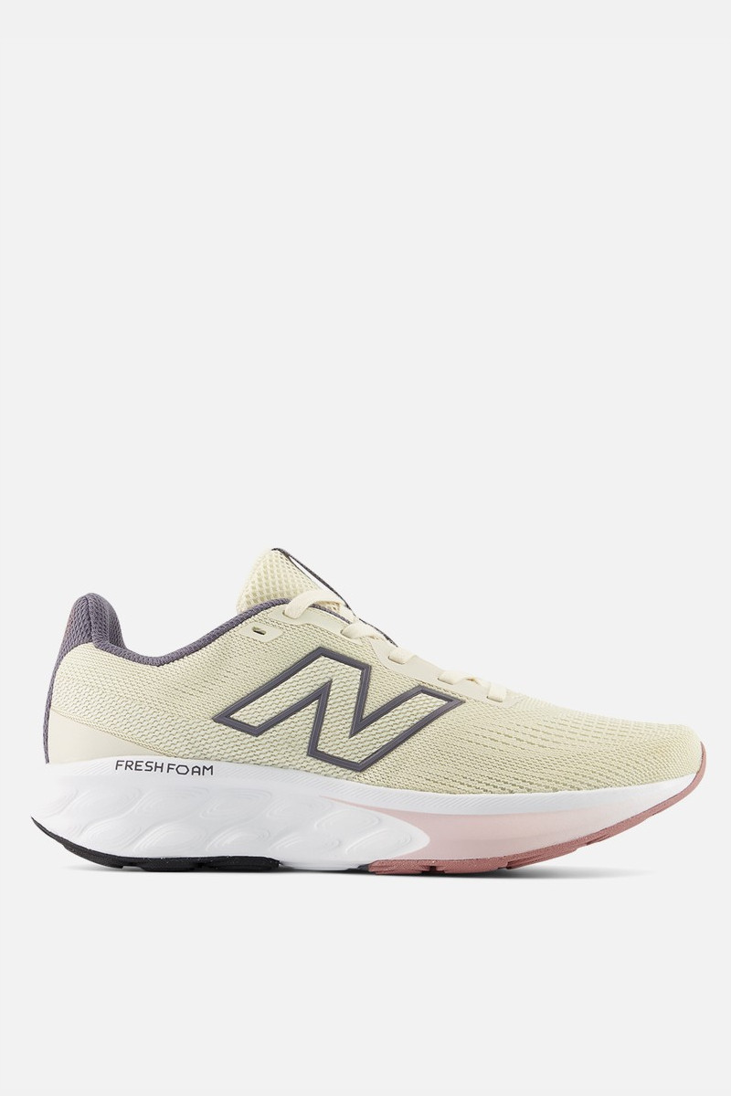 New Balance 520 running